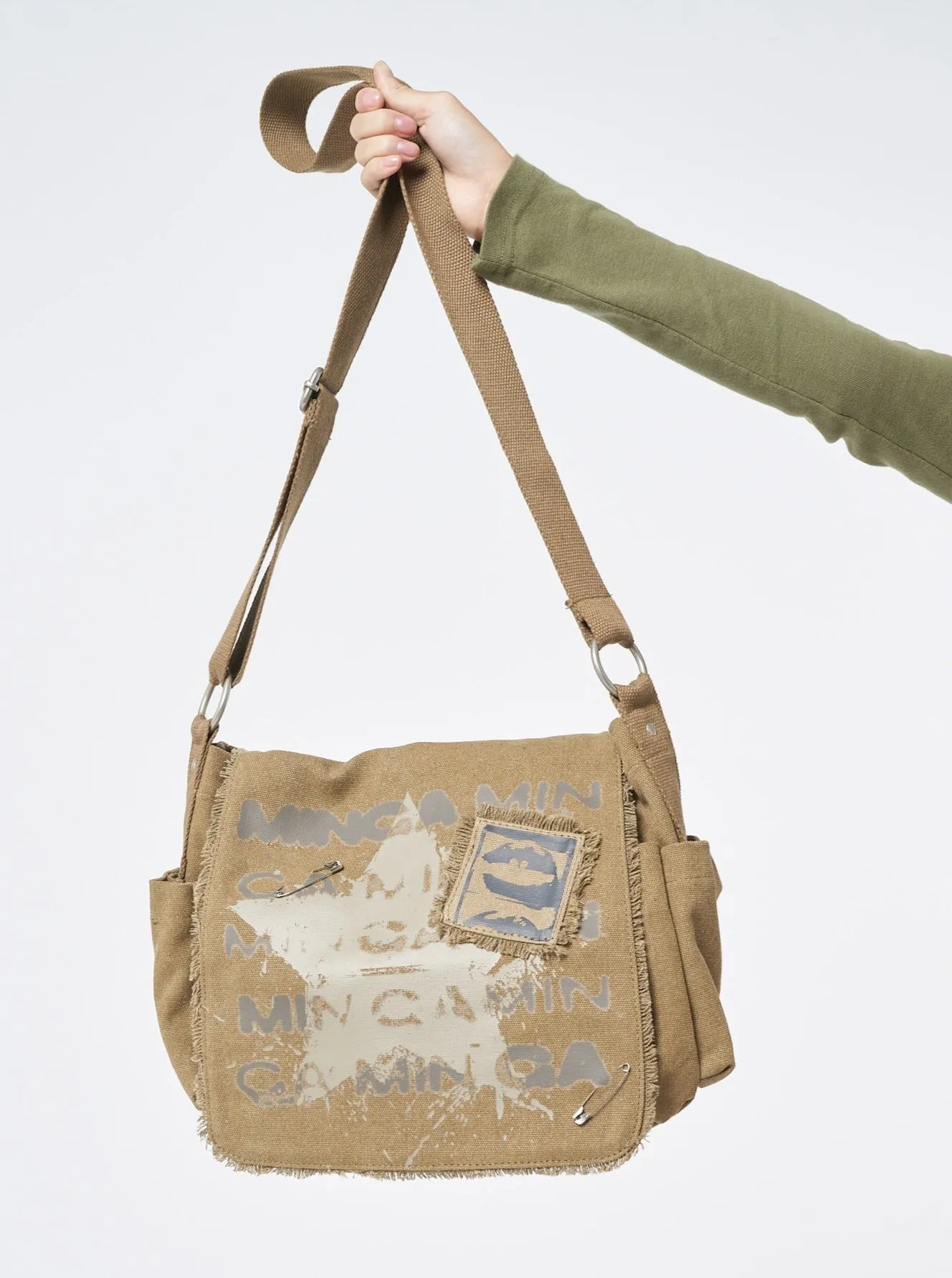 Minga Star Canvas Messenger Bag