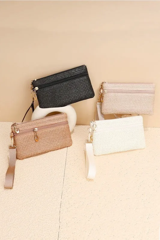 ZE311 - STRAW WRISTLET WALLET